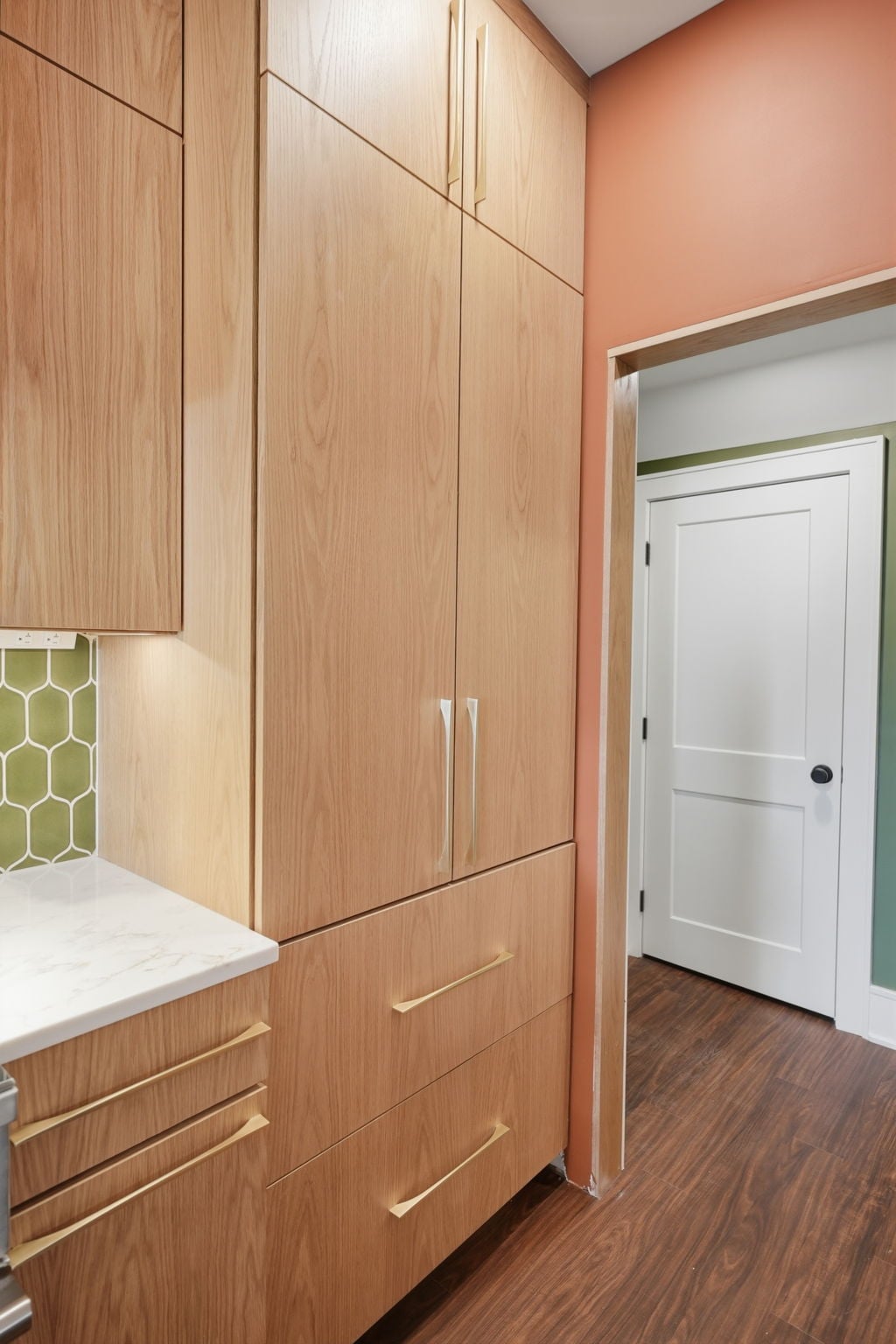 kitchen-remodel-grandview-after-jsbrownco-25024 (13)